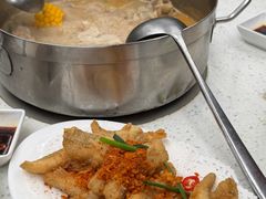 -肥仔文澳门猪骨煲(南京西路店)