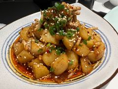 -铜锣湾·有麝自然香(渝北财富中心店)