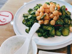 -乔家小院•本地小海鲜•非遗驴肉(万年泉路店)