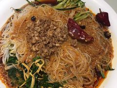 -吴记酱骨炖菜馆(西大直街店)
