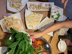 -红顶老汉烧鸡公羊蝎子火锅(学士街店)