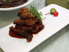 老上海熏鱼-東城故事·尋找姆媽的味道(玉兰路店)