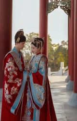 -角色婚纱摄影(中心店)