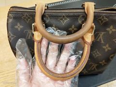 -爱革·洗衣改衣·洗鞋修鞋·洗包修包·奢侈品护理(宝地广场店)