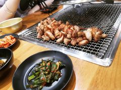 -肉甲韩国木炭烤肉(新壹街1店)