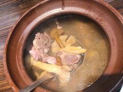 -民间瓦缸煨汤館(嵩山路店)