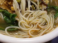 -水平有限螺蛳粉(宏达大厦店)