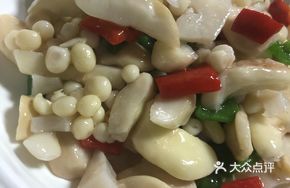 Stir-Fried Freshwater Seafood