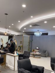 点击看大图 -八佰伴8008星级形象店