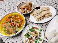 -一江春水·杭帮臻宴(三台山店)