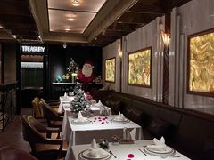 -Mogul Eatery·大亨餐酒馆
