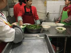 -花溪王记牛肉粉(四季花溪商场店)