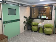 -半岛宠物医院24小时·内窥镜·牙科·碎石中心(府城大道店)