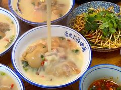 -彭记老妈蹄花(文化路店)