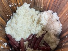 -梁阿婆廿年老牌扣肉糯米饭