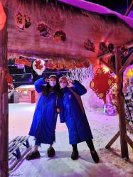 -圣名游乐城冰雪大世界