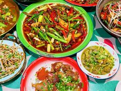 -郭婆婆疯子鸡·土货江湖菜馆