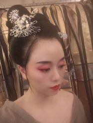 -盘子女人坊古装写真摄影(厦门总店)