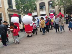 -王府井奥莱临潼小镇(临潼店)