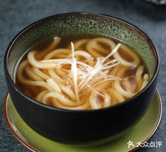 三清洞摩西韩式年糕火锅(威高广场店)乌龙面图片