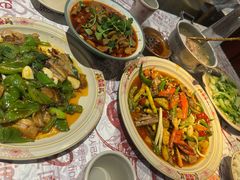 -耙吉吉川味小酒馆(本地人回头店)