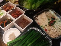 -嘿嘟嘟·肋条烧肉放题(爱融荟城店)