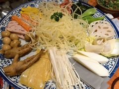 -周小明火锅(黑金冠社区店)