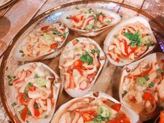 -虾弄弄海派小龙虾·牛羊蝎子火锅