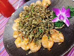 -香巴拉云南餐厅(华莱坞店)