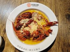 -叶派龙虾•招牌香辣蟹·海鲜(中海国际店)