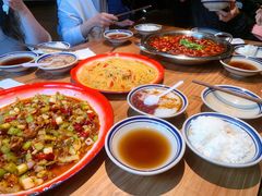 -泥糊破店小酒馆·团建聚餐(南京西路店)