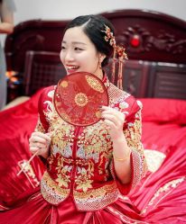 -艾朵婚纱