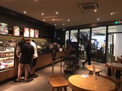 -星巴克臻选(莘庄仲盛店)