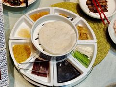 -羲和雅苑•北京烤鸭(陆家嘴中心店)
