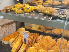 -Caidie Bakery采蝶轩(百越店)