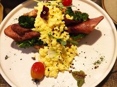 -HIGH FIVE哈福手工汉堡(桂林路店)