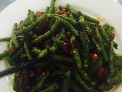 -YI PIN JU 一品居中餐厅 中国超市