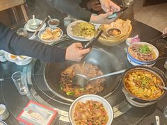 -挂旗柴锅鸡(蚌山区嘉年华店)