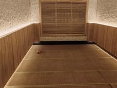 -涨巢·潮玩水疗局