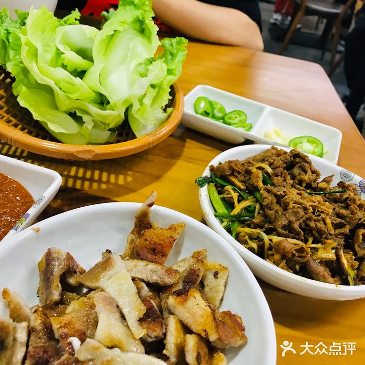 吃的次数双手绝对数不过来了,从2015年第一次探店后
