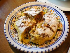 鸡肉杏仁卷-Tajine Moroccan塔金摩洛哥中东餐厅