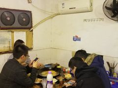 -苟味道老火锅(黄桷坪店)