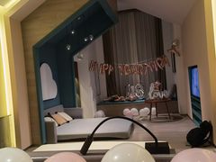 -上海虹桥中心爱琴海亚朵S酒店