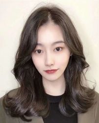 -环球蝶上美业连锁