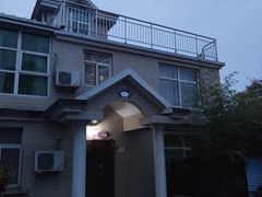 -兴芮温泉度假区