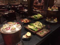 -恰餐厅及酒吧 CHAR Bar & Grill (北京丽都皇冠假日店)