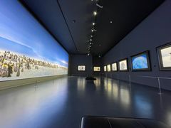 -罗红摄影艺术馆