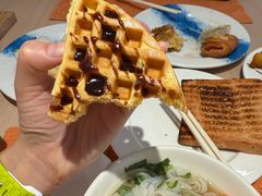 -亚龙湾希尔顿自助餐厅·海鲜·烧烤·沙滩BBQ·现场乐队