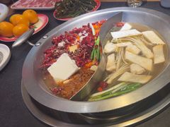 -沸炉重庆老火锅(军事博物馆店)