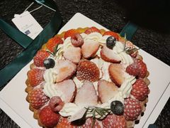 -山与蓝·轻糖鲜果蛋糕(勒泰店)